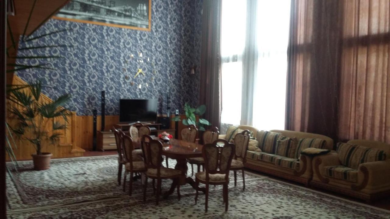 Family Holiday Home. Qusar Exteriör bild